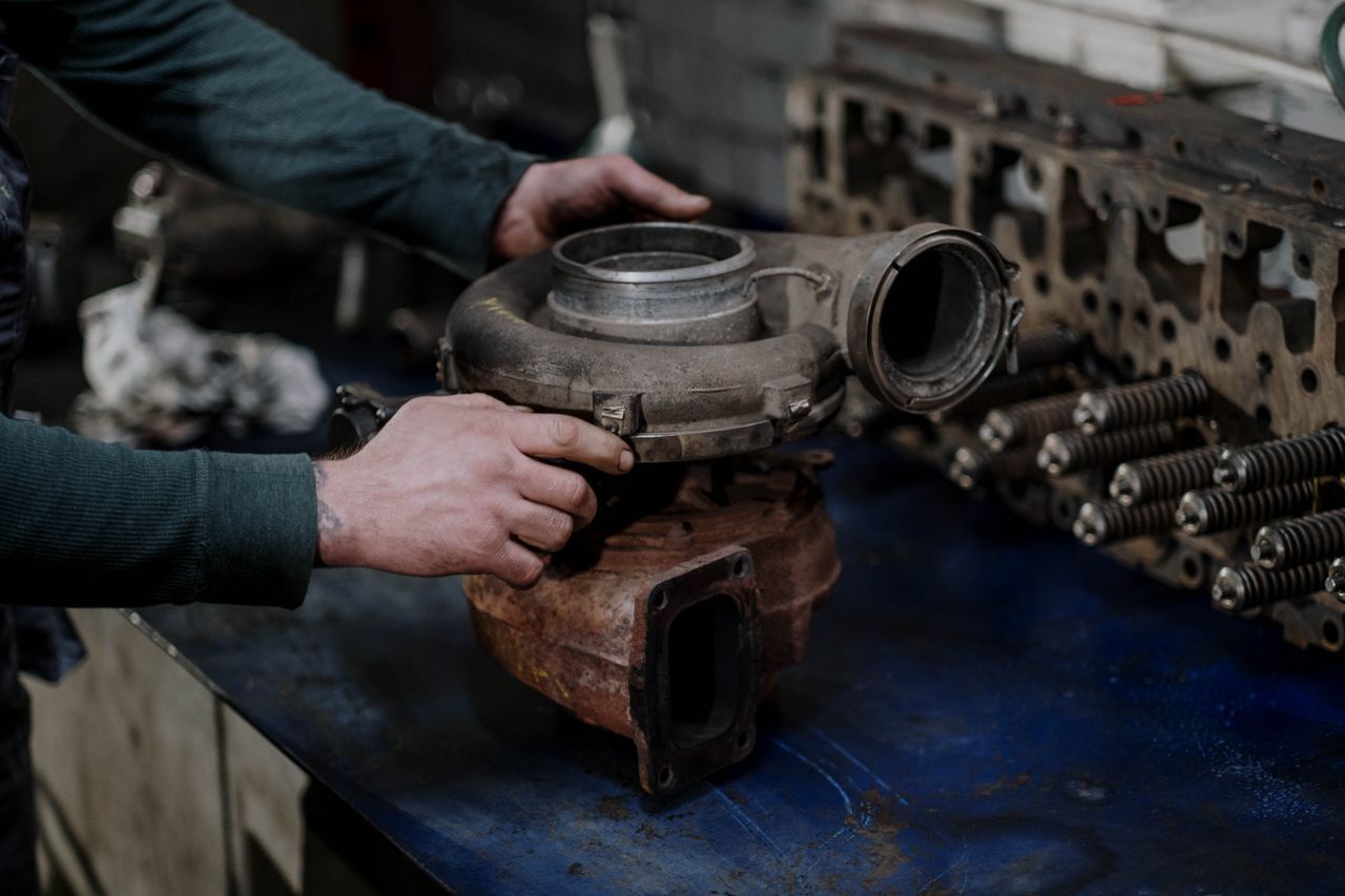 Budowa turbosprężarki – z czego składa się turbo i jak działa?